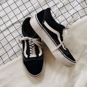 Black Platform Vans